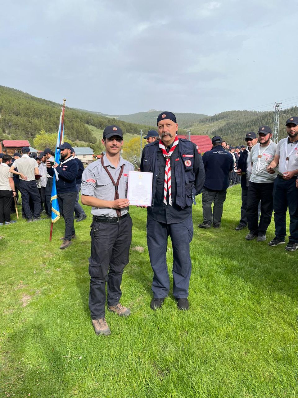 Receiving scout scarf